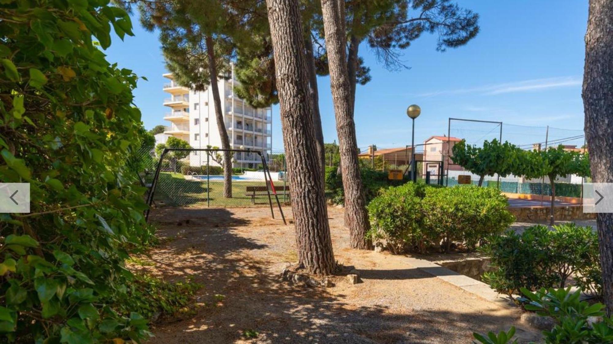 Orsa-Atico Con Vista Al Mar Y Piscina Apartment L' Escala Luaran gambar